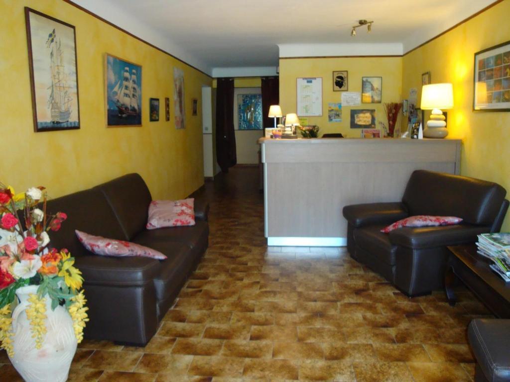 Residence Cabanaccia Serriera  ภายนอก รูปภาพ